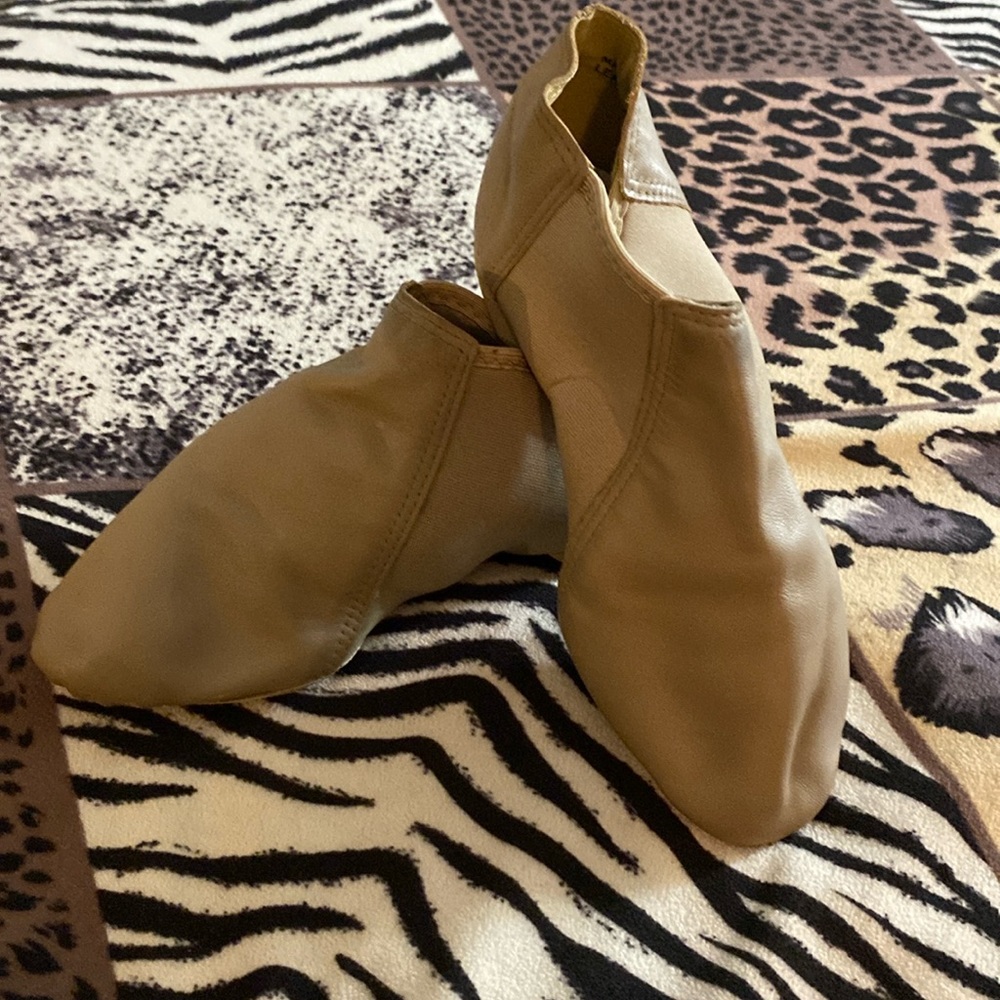 🎀🎀🎀Genuine upper leather tan jazz shoes made in Brazil